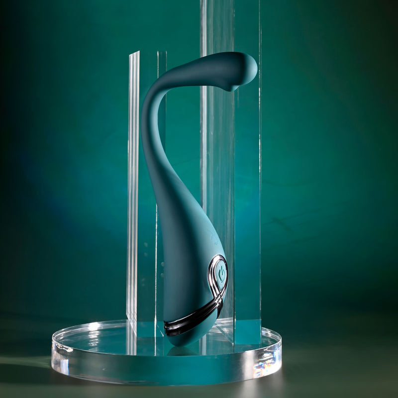 Playboy Pleasure PINPOINT PERFECTION - Green 19.3 cm USB Rechargeable Poseable Vibrator