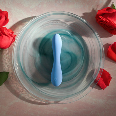 Evolved BLUE CRUSH - Blue 12 cm USB Rechargeable Mini Vibrator